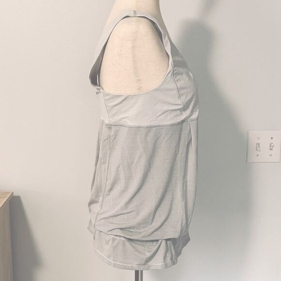 Lululemon Light Gray Elevate Tank Top 10 Luxtreme Excellent DrawString Waist - Picture 5 of 8